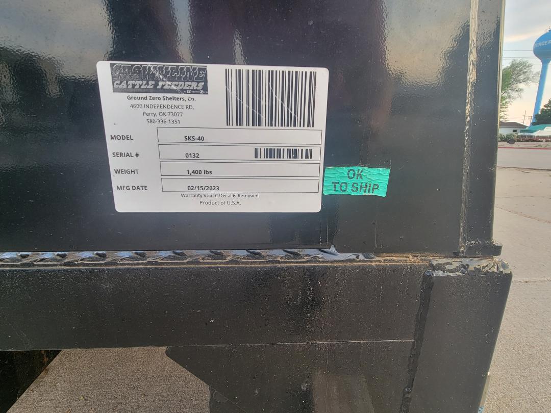 NEW CROWNLINE SKS40 FLAT BED
